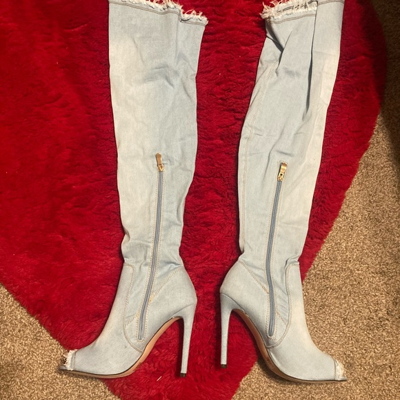 Thigh high jean boots - Picture 2 of 7